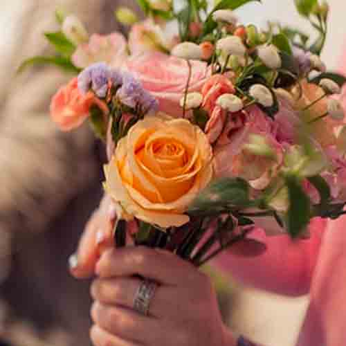 Düğün, Davet ve Parti Hizmetleri Düğün Çiçeği Fiyat Teklifi Al, Uzmanı Bul